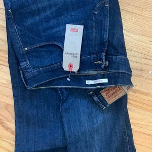 Levi Straight Jeans